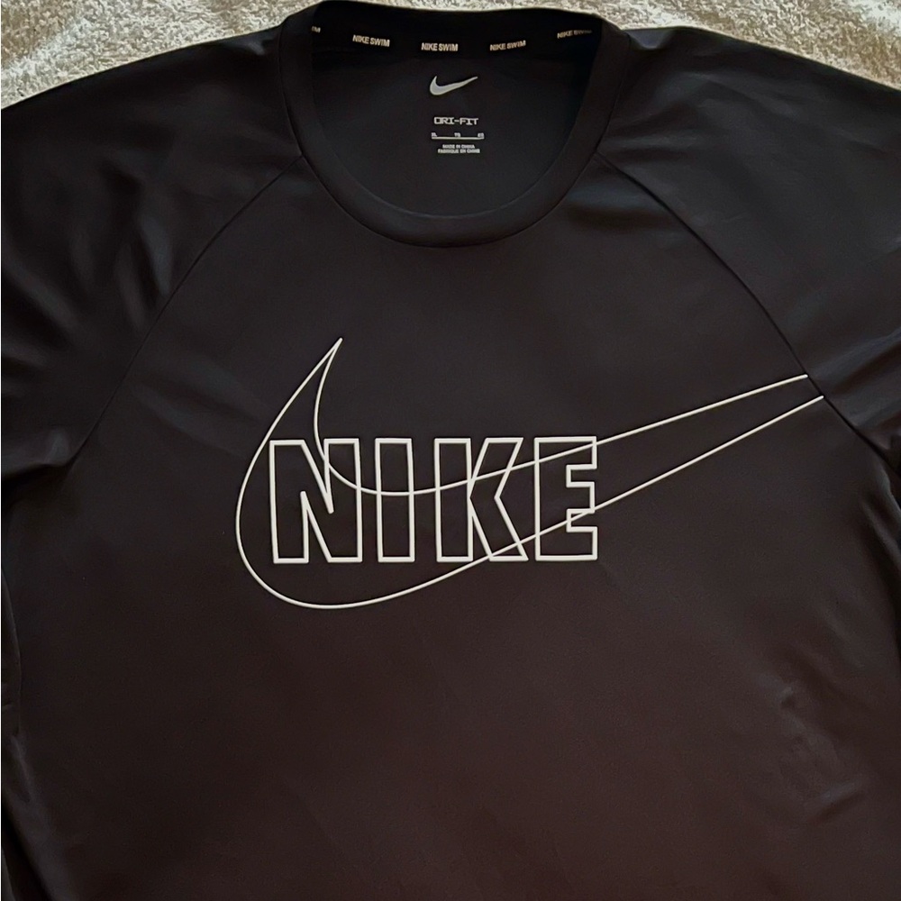 Men’s Nike Dri-Fit Short Sleeve Shirt, Size XL, Black, New With Tags